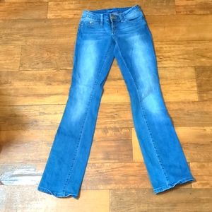 YMI Women's Sustainable WannaBettaButt Jeans SIZE 1